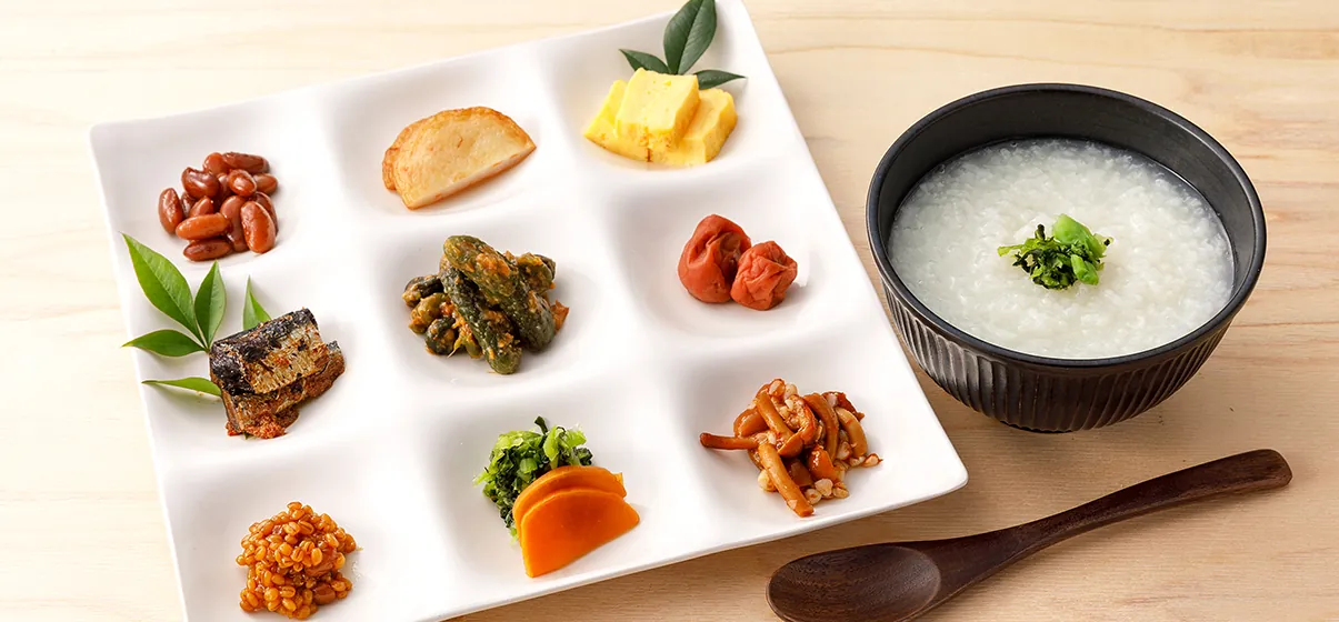 旅の朝をご当地グルメで彩る朝食バイキング