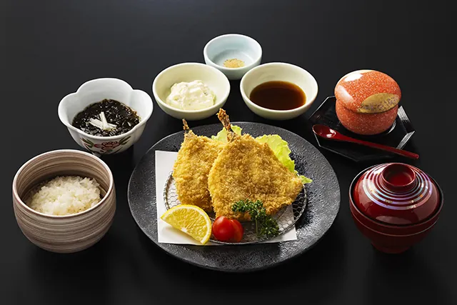 レストラン山水